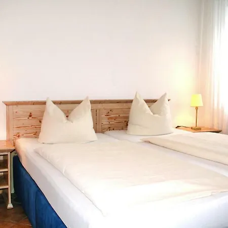 Apartment Holiday Konig Ludwig Am Chiemsee - Dal04100a-cya Ubersee