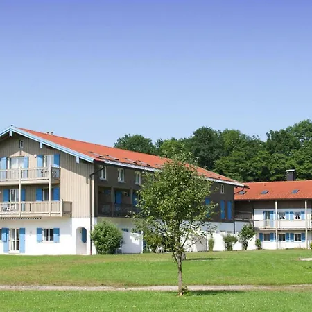 Apartment Holiday Konig Ludwig Am Chiemsee - Dal04100a-cya Ubersee
